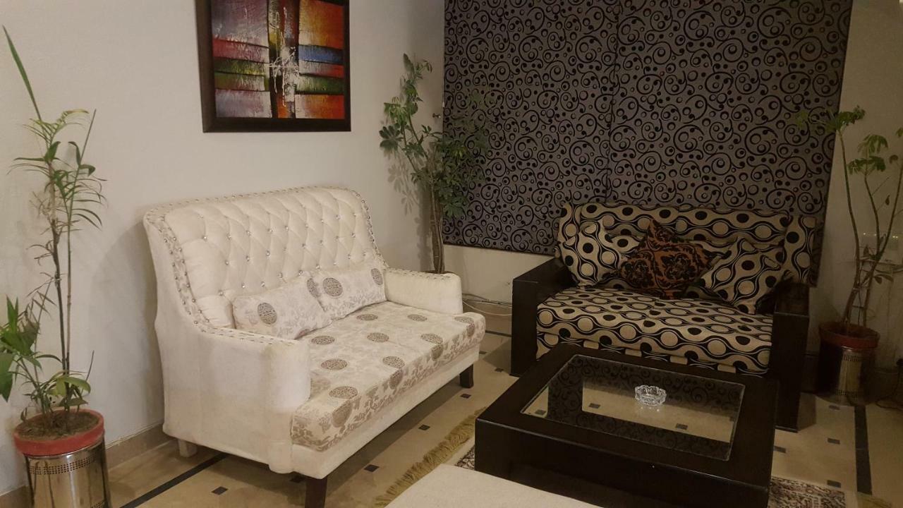 Mulberry Residence Luxury Rooms Islamabad Exteriör bild