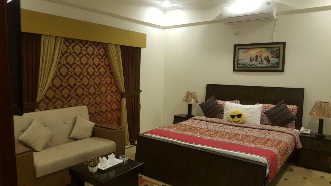 Mulberry Residence Luxury Rooms Islamabad Exteriör bild